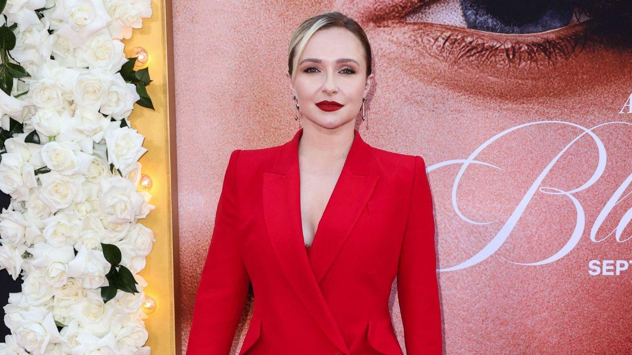 Hayden Panettiere could have been saved if those around her had staged a timely intervention sooner.