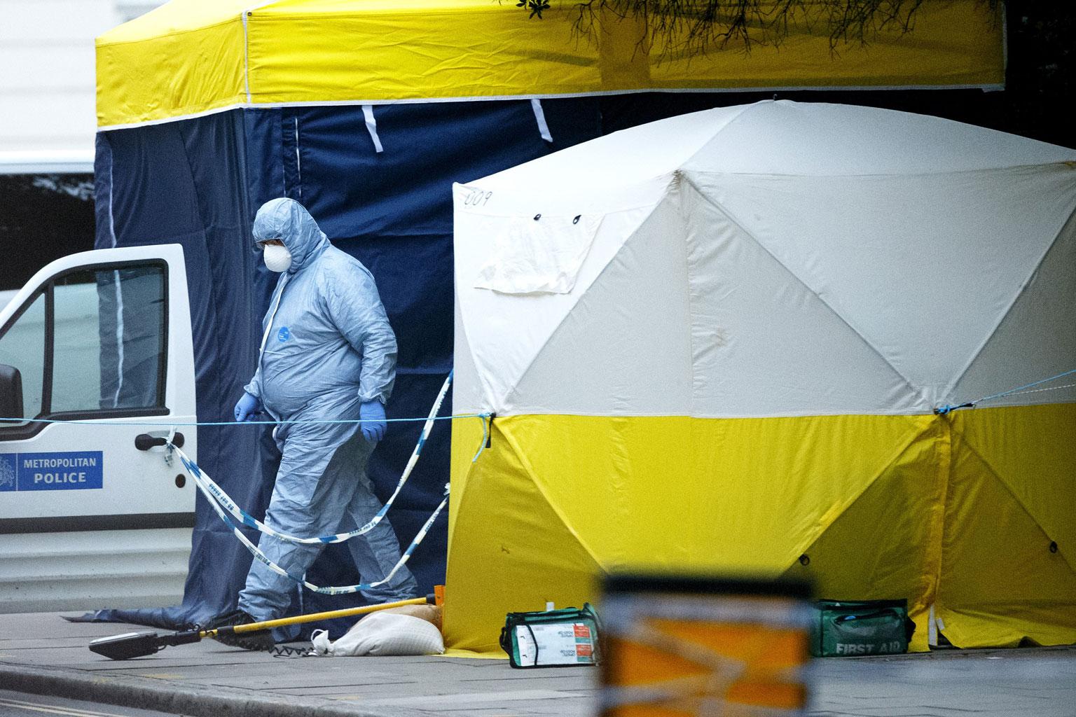 London Attack: Woman Killed & Five Others Injured In Brutal Stabbing