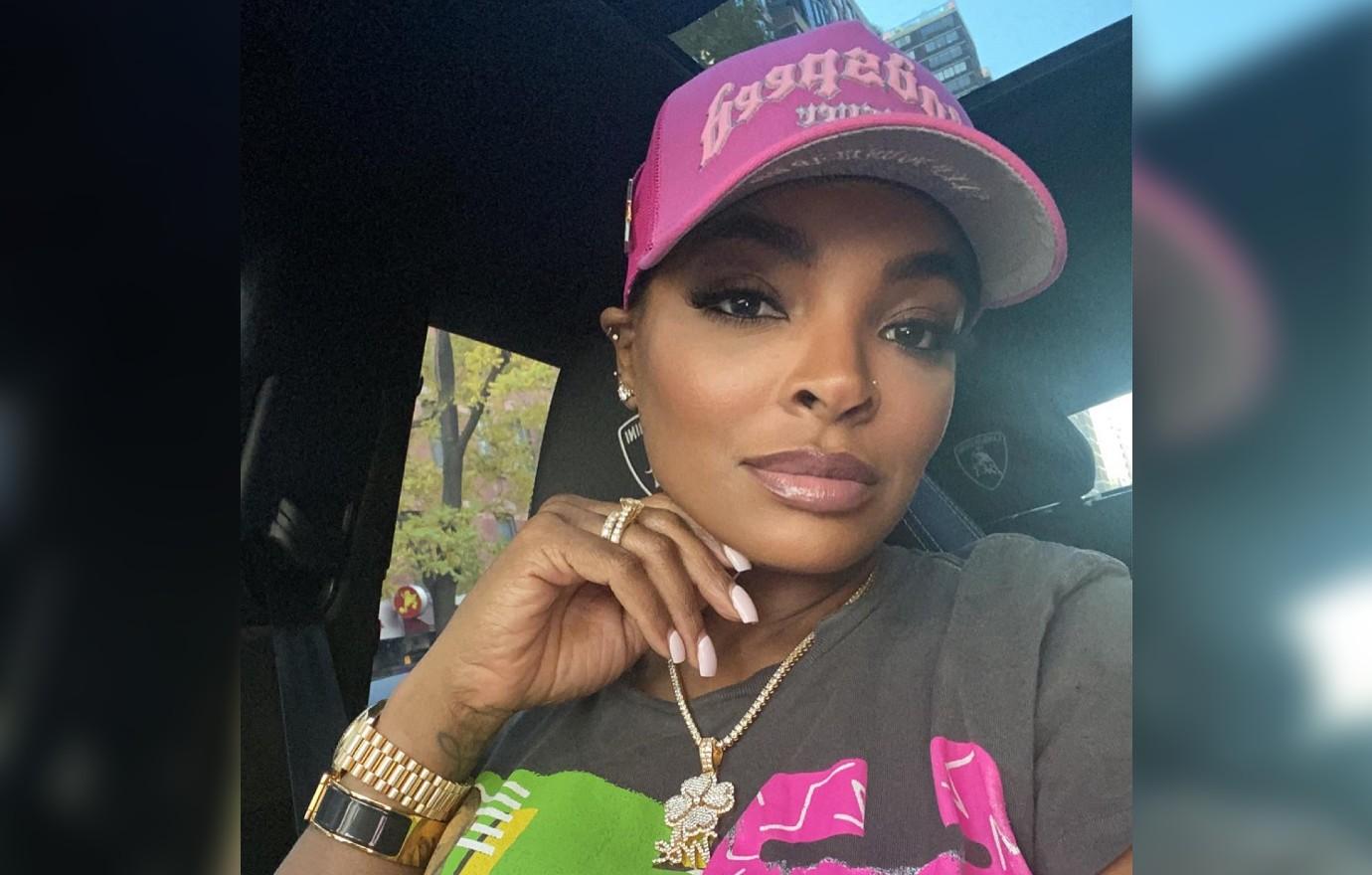 Brooke Bailey's Daughter & Driver Wore Seat Belts During Fatal Car Crash