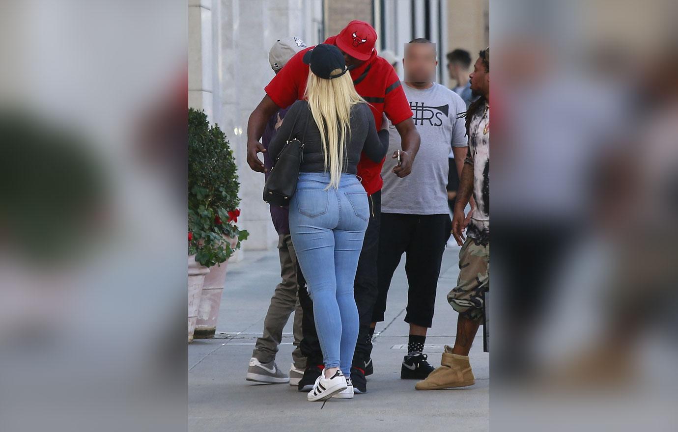 Lamar Odom Dating Khloe Kardashian Lookalike Pics