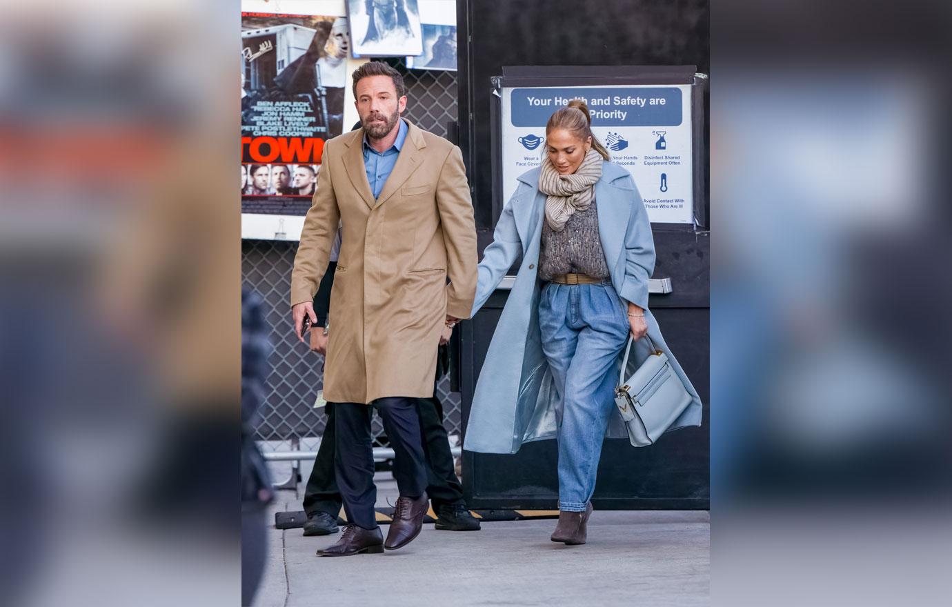 jennifer lopez ben affleck holding hands kimmel photos livid jen garner drinking problem howard stern