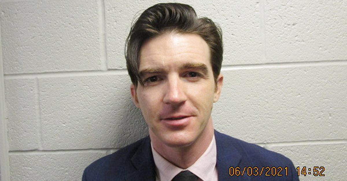 drake bell arrested child endangerment charges released jail  bond nickelodeon r