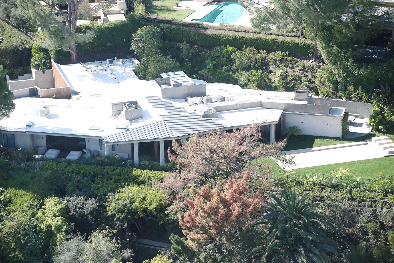 Portia De Rossi Moves Out On Ellen DeGeneres Secret Beverly Hills Mansion