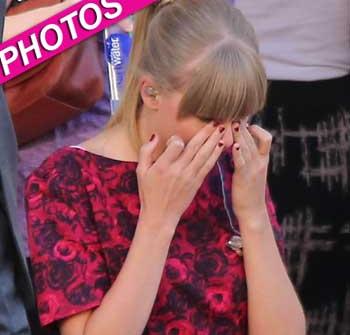 Taylor Swift Breaks Down After Emotional Performance At Cancer Telethon