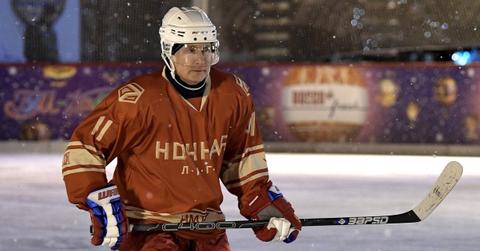 Putin Pulls Out Of Hockey Game, Creating Further Health Concerns