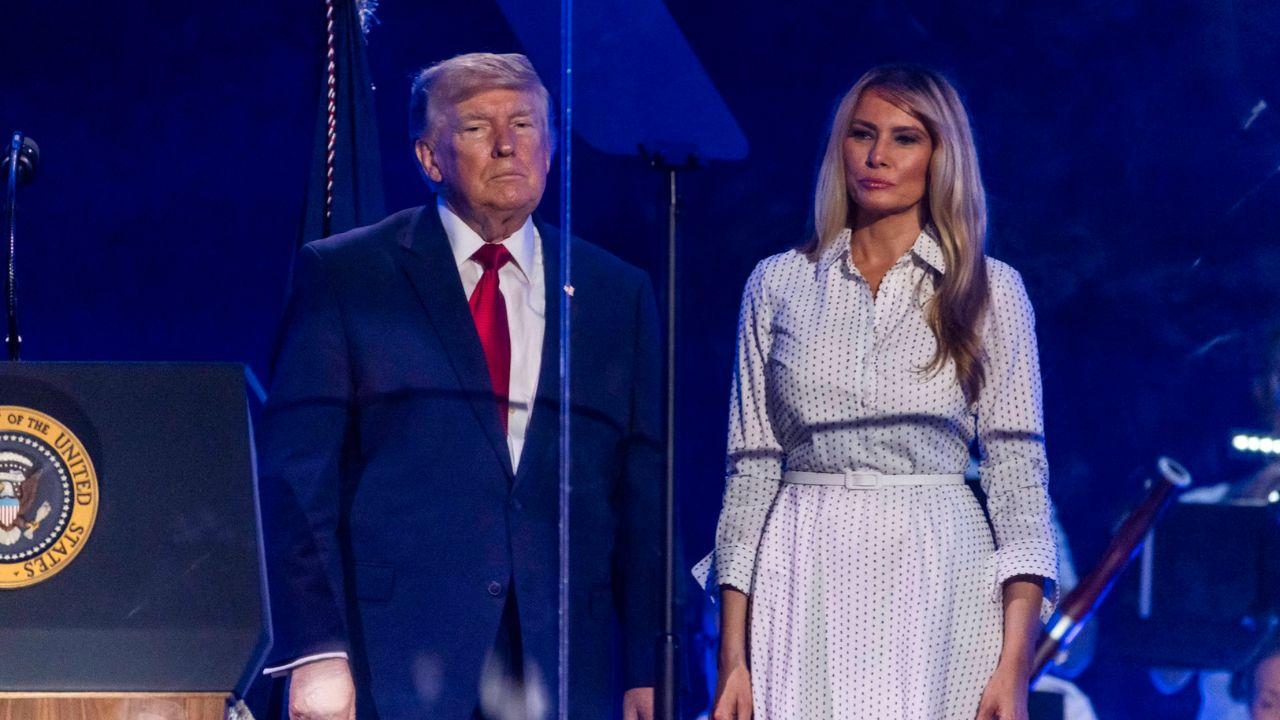 Photo of Donald Trump, Melania Trump