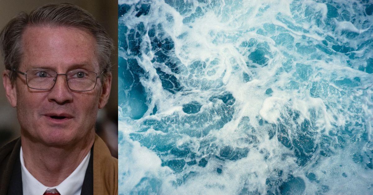 Rep. Tim Burchett claimed U.S. Navy personnel have tracked underwater crafts moving hundreds of miles per hour.