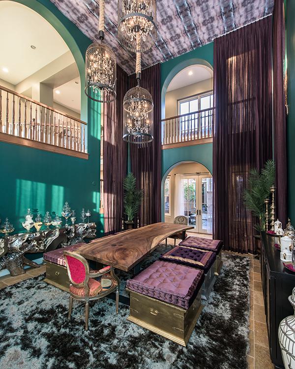 Selena Gomez Mansion Photos