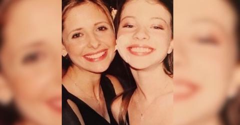 Photo of Sarah Michelle Gellar and Michelle Trachtenberg