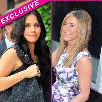 //jennifer aniston courteney cox sn