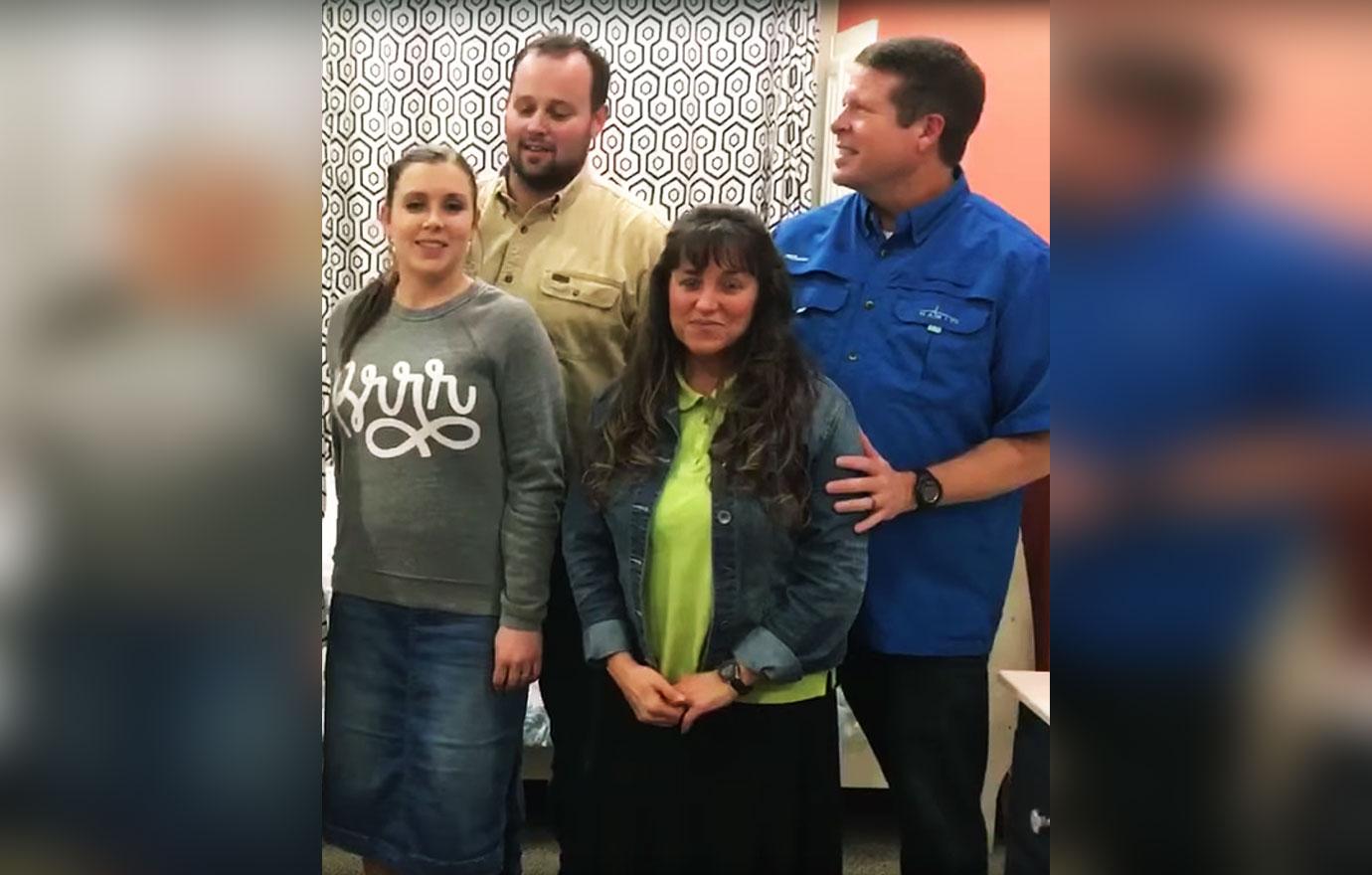 josh duggar sisters bedroom rules molestation scandal