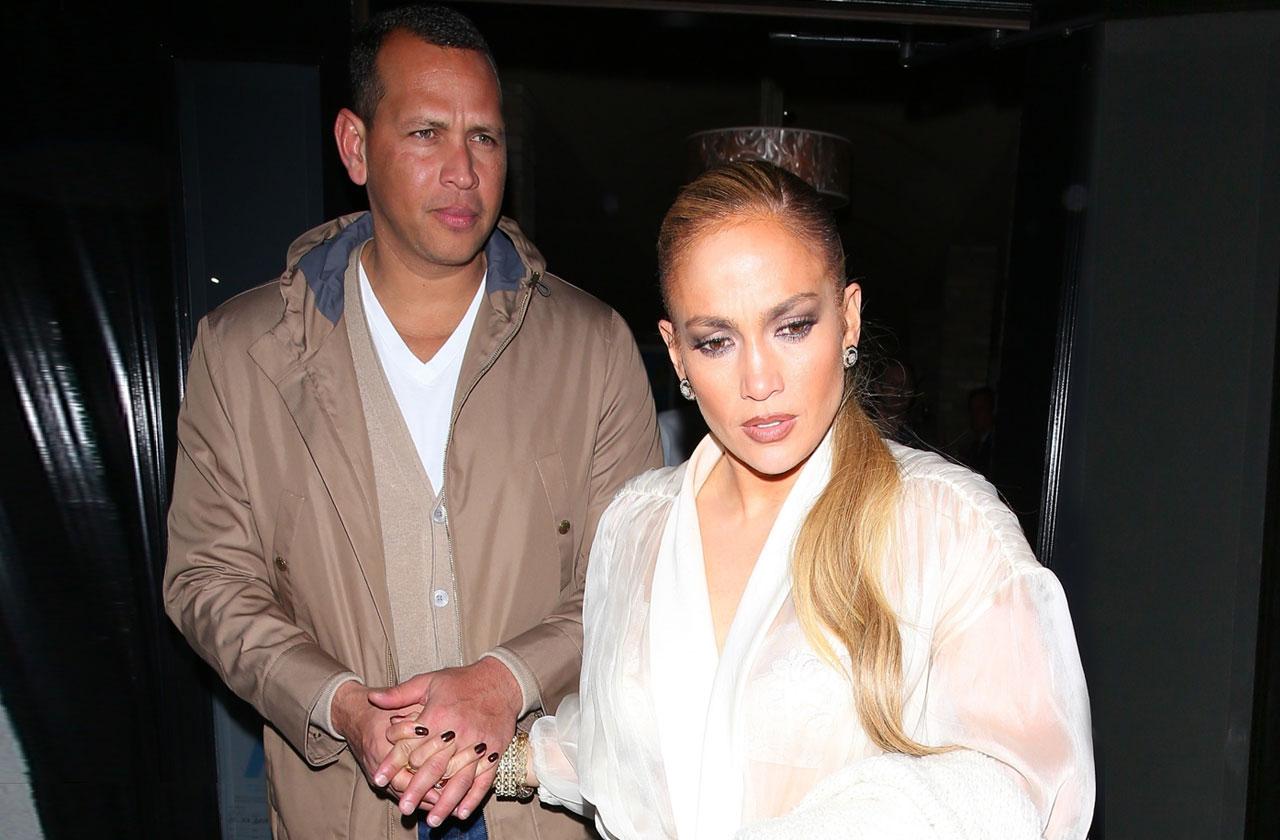 //Alex Rodriguez Jennifer Lopez date ring pp