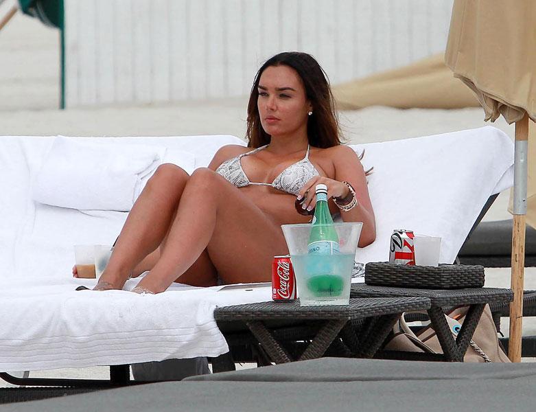 Tamara Ecclestone Shows Off Her Bikini Body In Miami