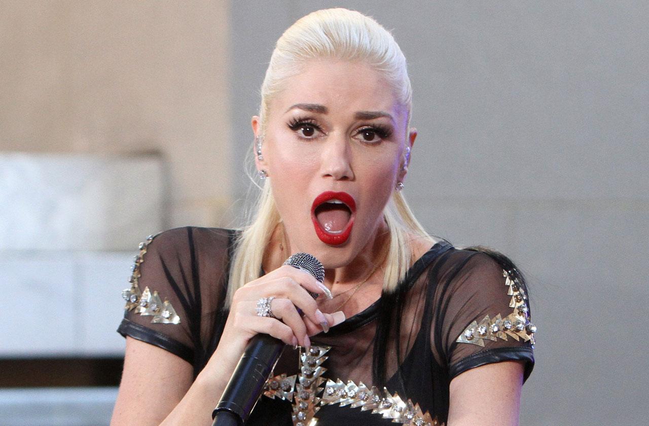 Gwen stefani loses hearing rupturing eardrum