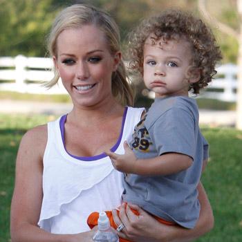 Kendra Wilkinson Showers With Her 3-Year-Old Son, Says 'Everybody Has