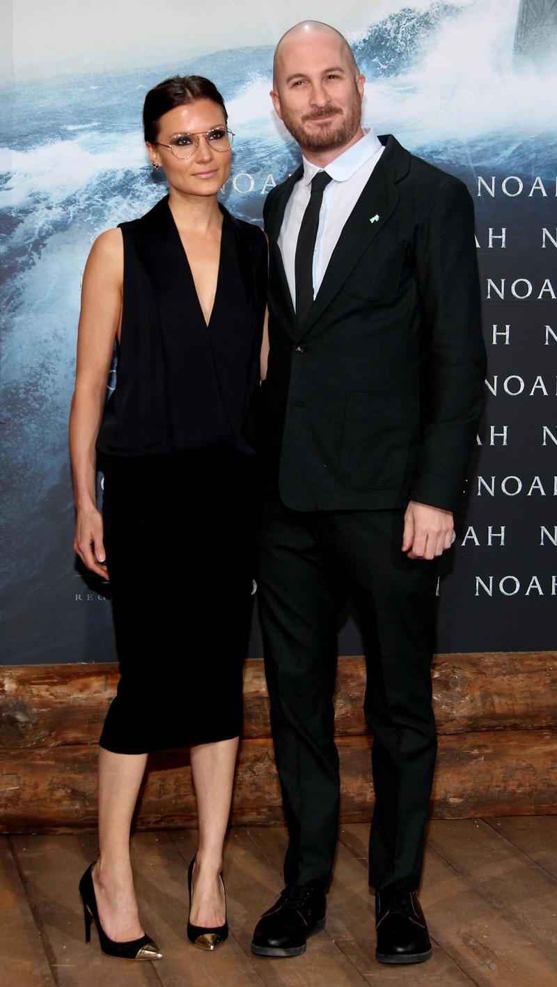 Jennifer Lawrence & Darren Aronofsky CAUGHT On Cozy Date