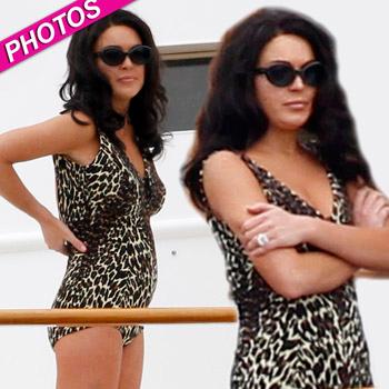 //lindsay lohan swimsuit liz taylor