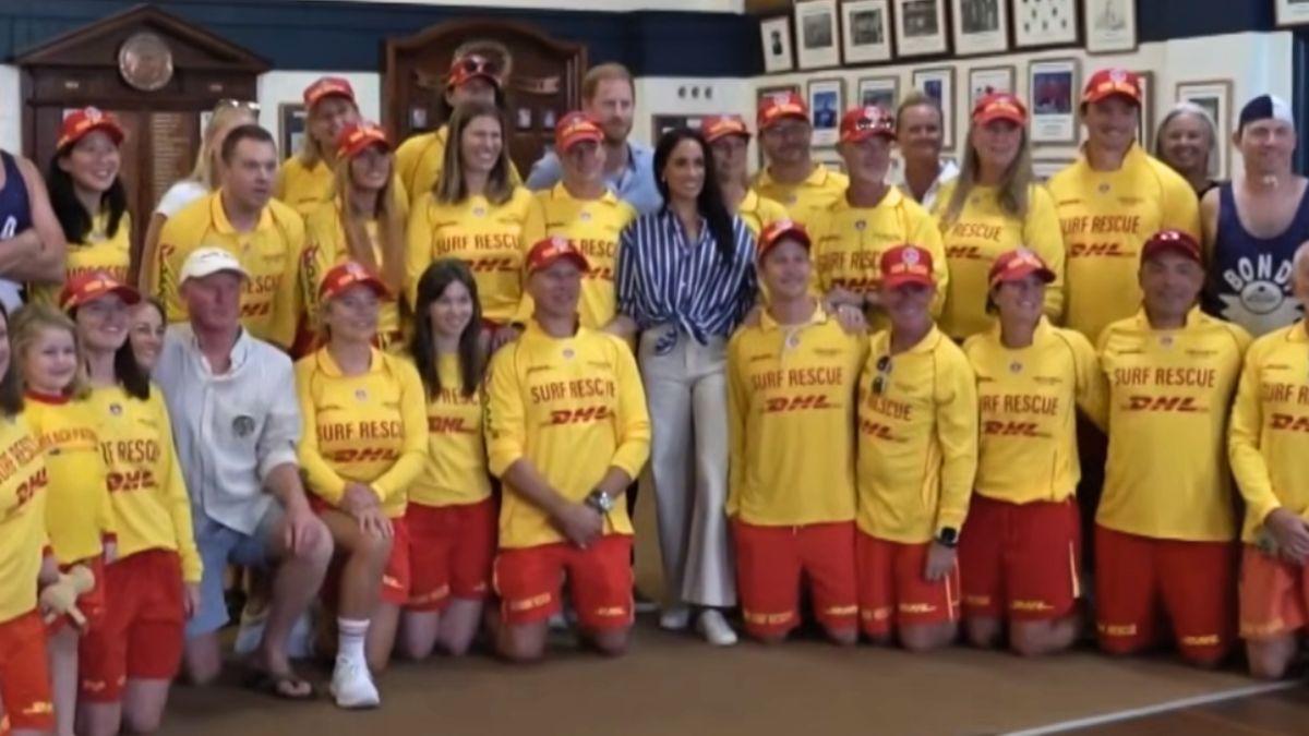 Photo of Meghan Markle and Prince Harry with Surf Rescue