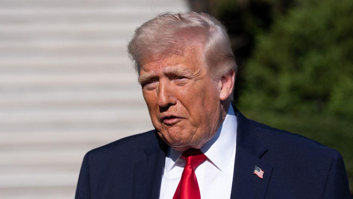 image of One podcast host compared Trump to 'George Bush 2.0' during the interview.