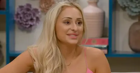 renee poache love is blind lawsuit netflix nda desperate to be on reality show fire back