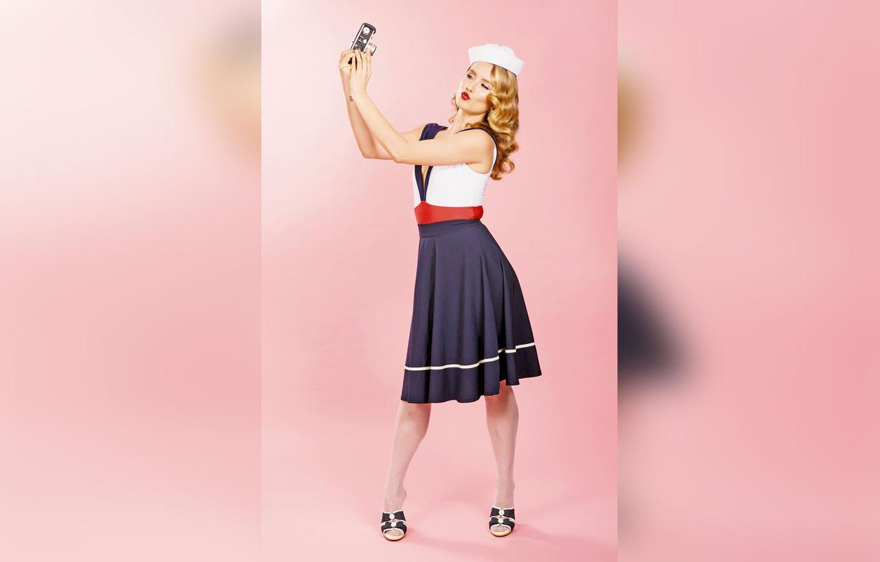 Christie Brinkleys Teen Daughter Sailor Turns Gorgeous New Model 4070