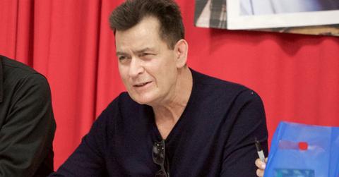 charlie sheen broke autograph signing bar minneapolis minnesota