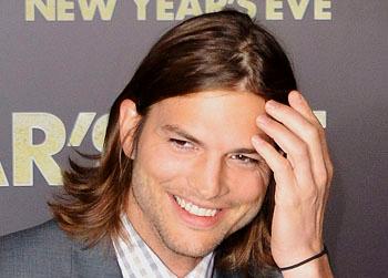 Ashton Kutcher obsessed with looks
