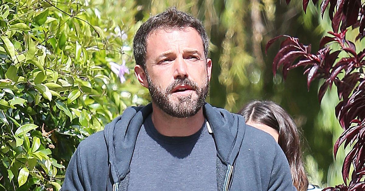 ben affleck home intruder photos cops called jennifer lopez r