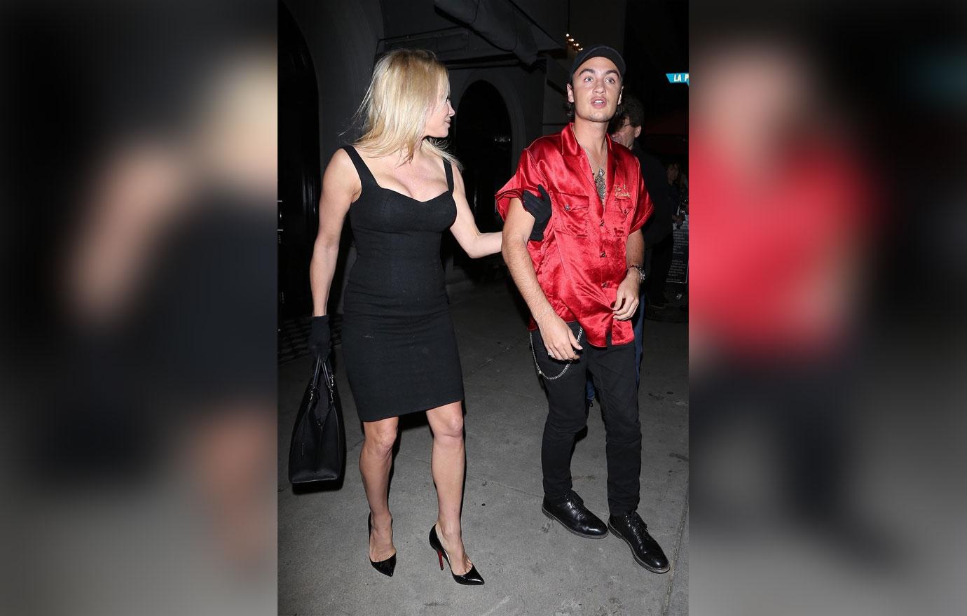 //Pamela Anderson Brandon Tommy Lee Fight