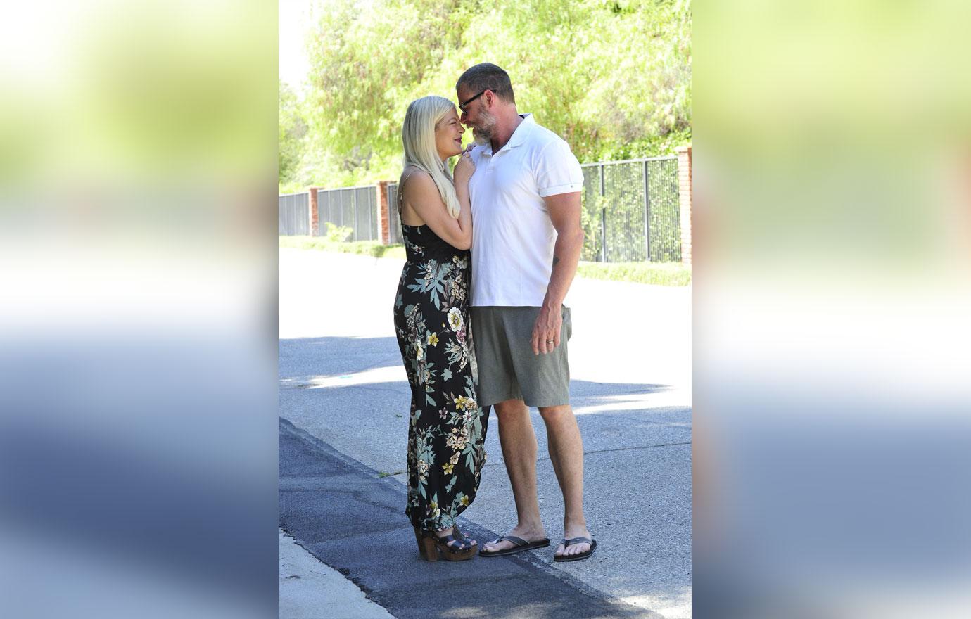 Tori Spelling Dean McDermott PDA Breakup