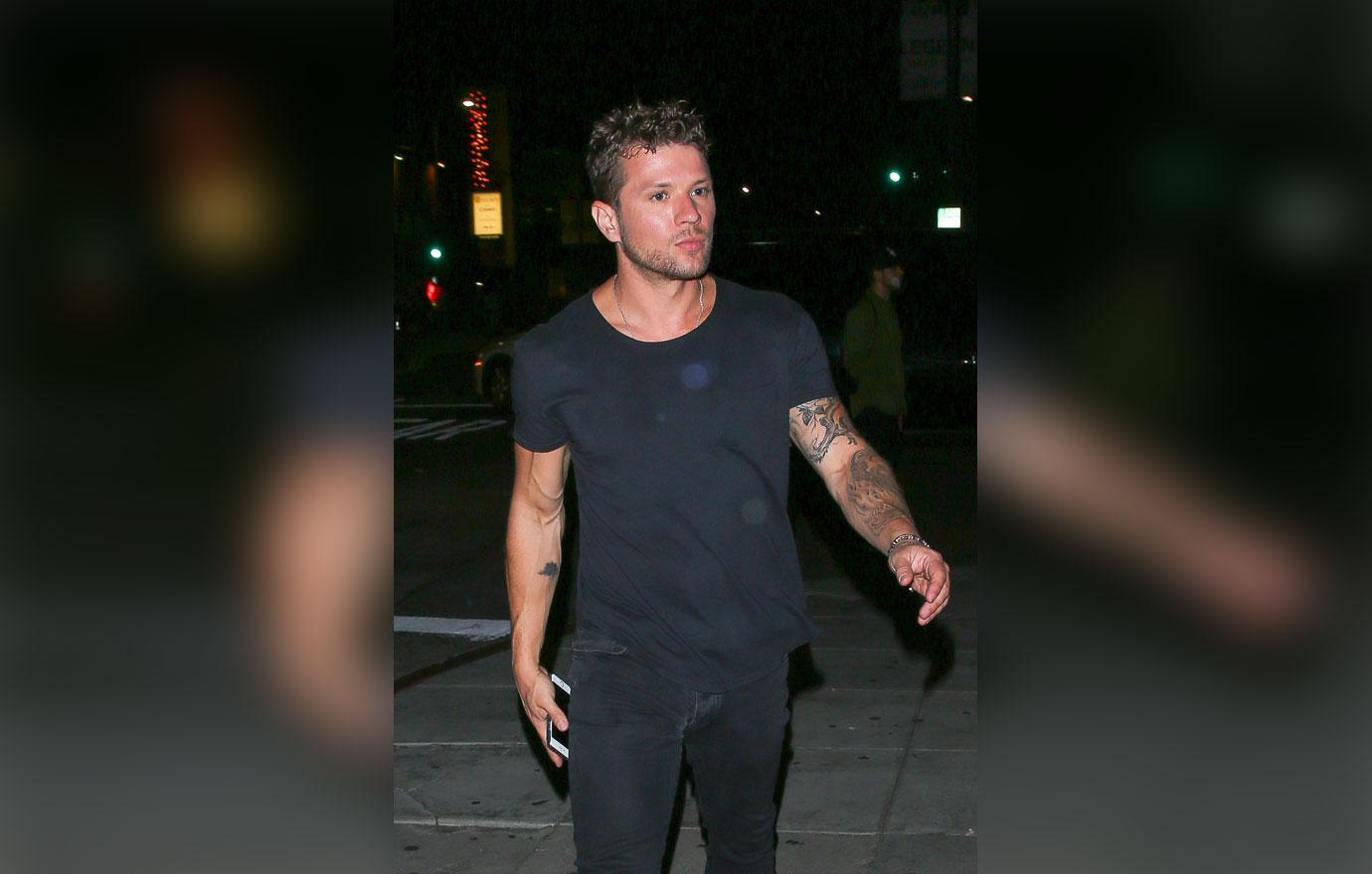 //ryan phillippe hires lawyer shawn holley domestic violence case