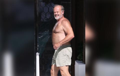 [PICS] Kelsey Grammer Shirtless -- Actor Swims In Miami With Wife & Kids