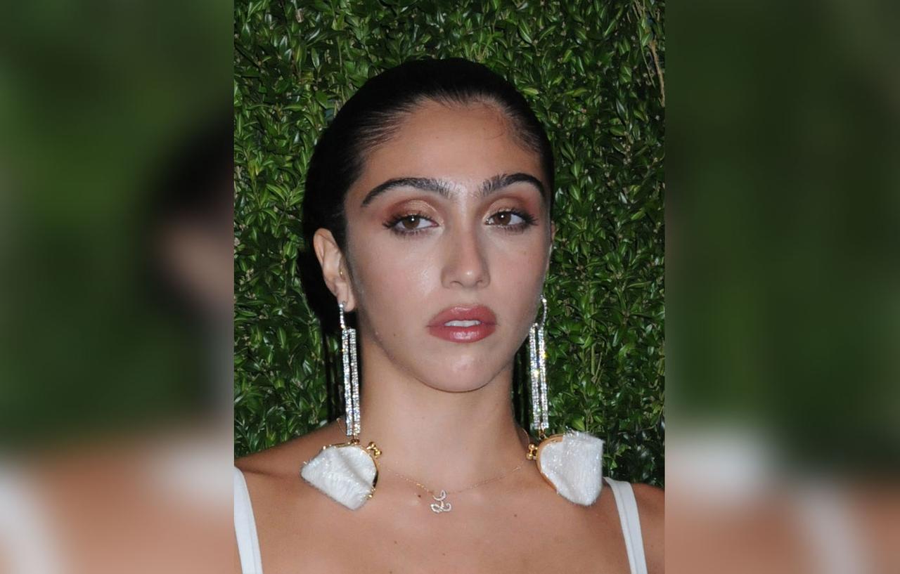 Madonna S Daughter Lourdes Leon Stuns In Sheer Dress At Gala