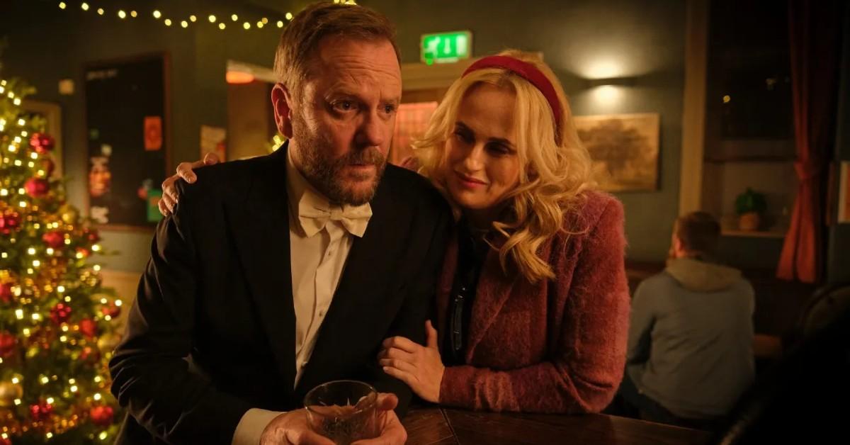 Photo of Kiefer Sutherland and Rebel Wilson