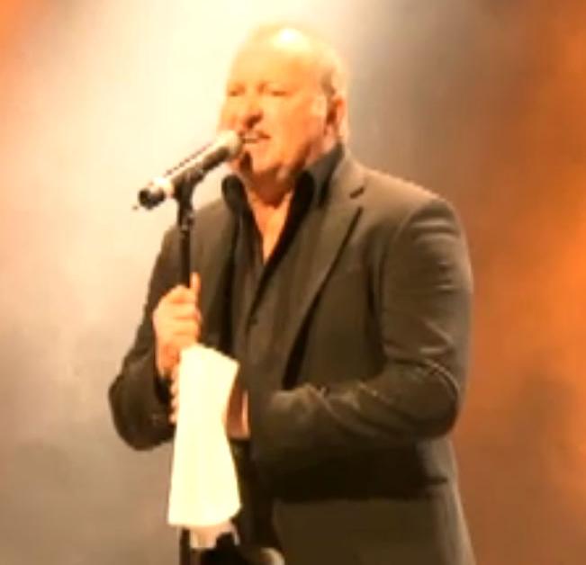 VIDEO: Watch Randy Quaid Sing About ‘Star Whackers’