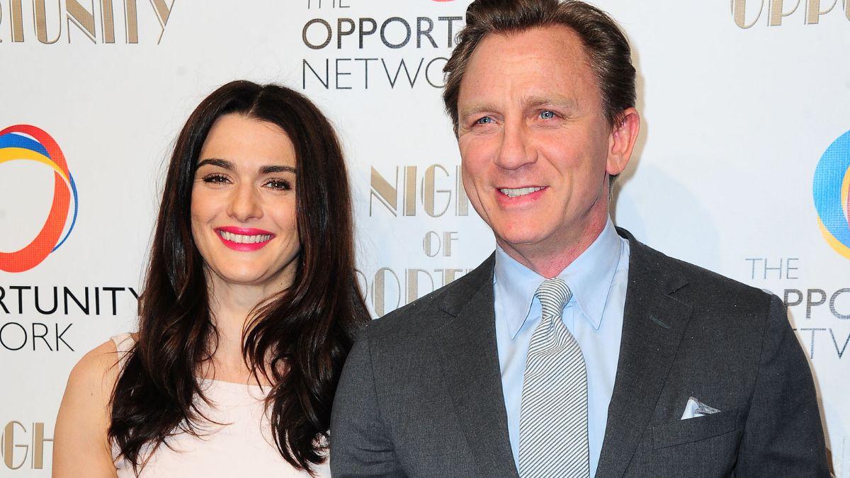 Photo of Rachel Weisz and Daniel Craig