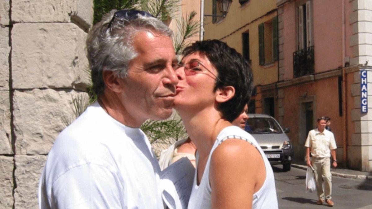 Photo of Jeffrey Epstein and Ghislaine Maxwell