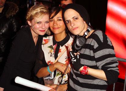 //kirsten dunst rashida jones samantha ronson