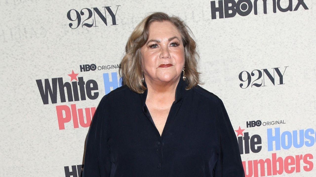 Image of Kathleen Turner says she looks forward to 'enjoying' Michael Douglas' new memoir.