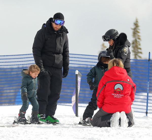 Kourtney Kardashian Scott Disick Ski