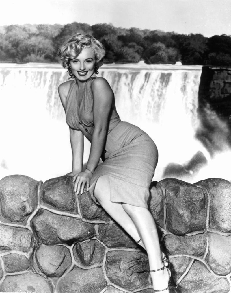 //marilyn monroe films kennedy murder suicide national enquirer