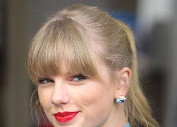 taylor-swift-change-dating-style-harry-styles-singer-romance