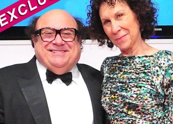 The Real Reason Behind The Split Of Danny DeVito & Rhea Perlman