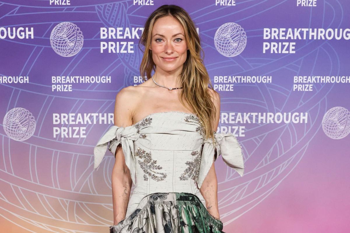 A doctor estimated Olivia Wilde may have lost significant weight following recent photos taken at the San Francisco International Film Festival.