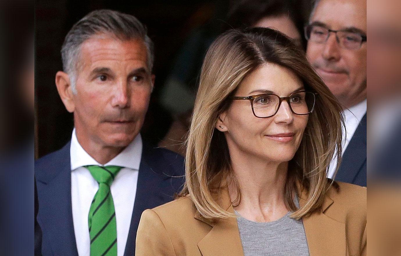 Lori Loughlin, Mossimo Giannulli,Fake Resume For Lori Loughlin’s Daughter Exposed Amid College Bribery Court Battle