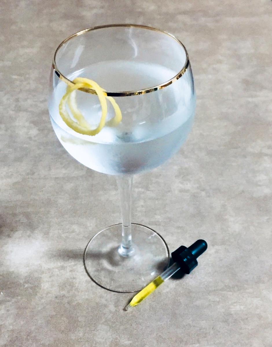 A Secret Agent CBD Cocktail – The CBD Vesper