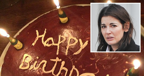 //nigella lawson cake square twitter wenn