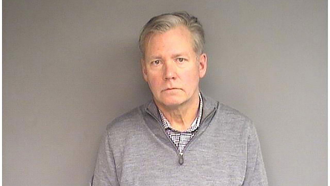 Photo of Chris Hansen