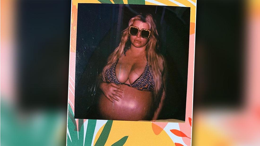 Jessica Simpson Reveals Her Baby Bump