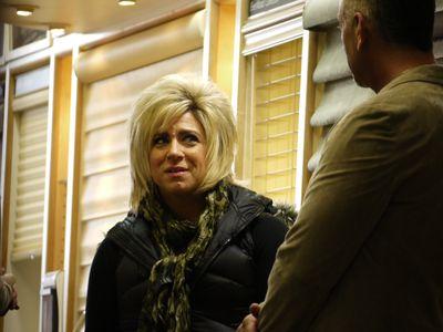 //long island medium fraud photos